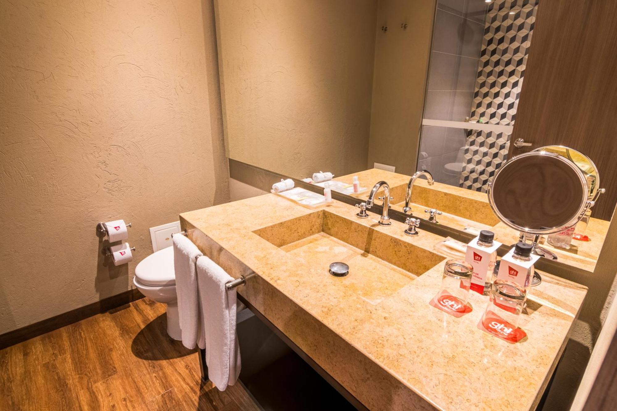 Ghl Hotel Bogota Occidente Екстер'єр фото